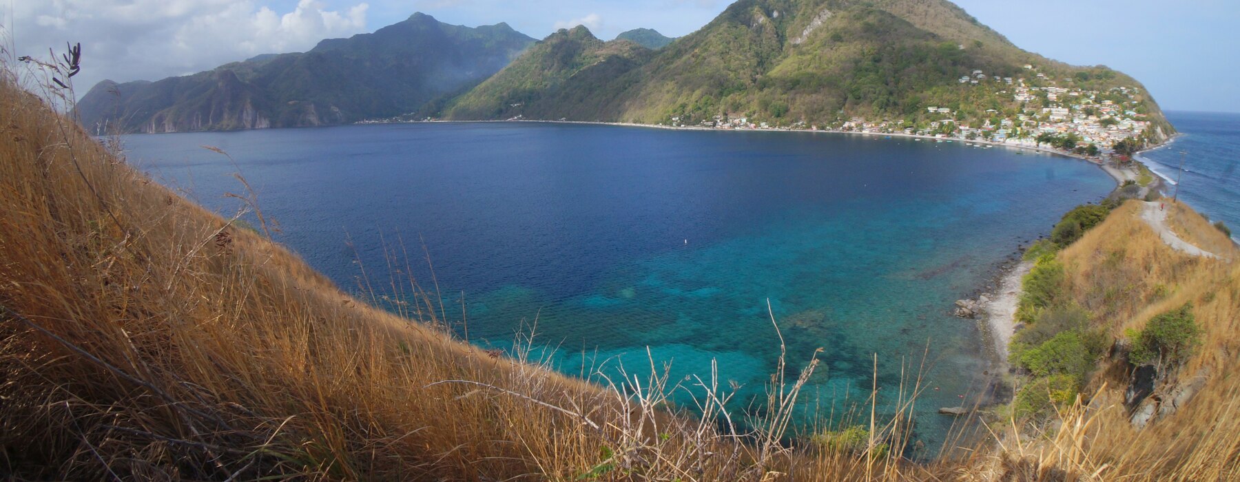 Scotts Head, Dominica. Photo by Aneil Lutchman, CC BY-SA 2.0; see photo-credits page.